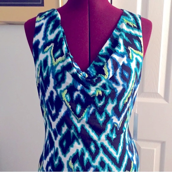 TART MID-LENGTH DRESS - Picture 1 of 3